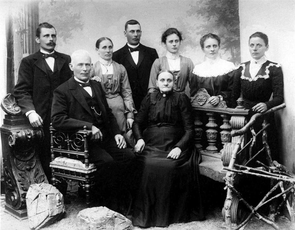 Gencypla — Genealogia